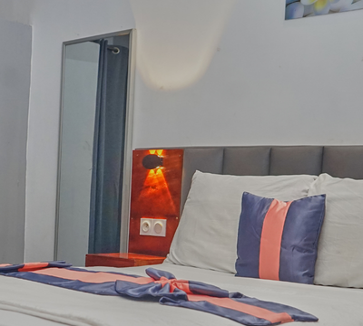 Chambre Confort– Hôtel Pyramide Douala